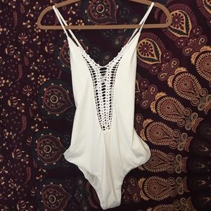 White billabong one piece 🌊